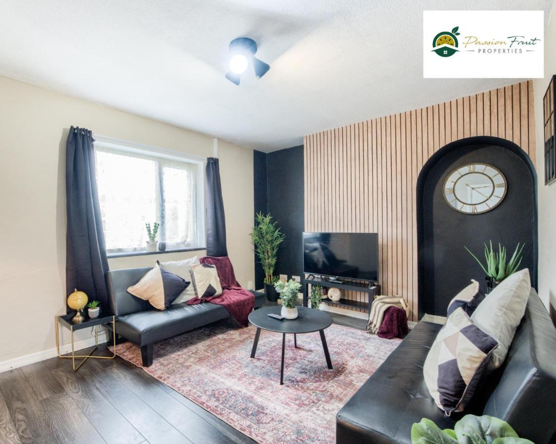 3 Bedroom House With 5 Beds House By Passionfruit Properties Near Coventry City Centre - Bcc Exterior photo
