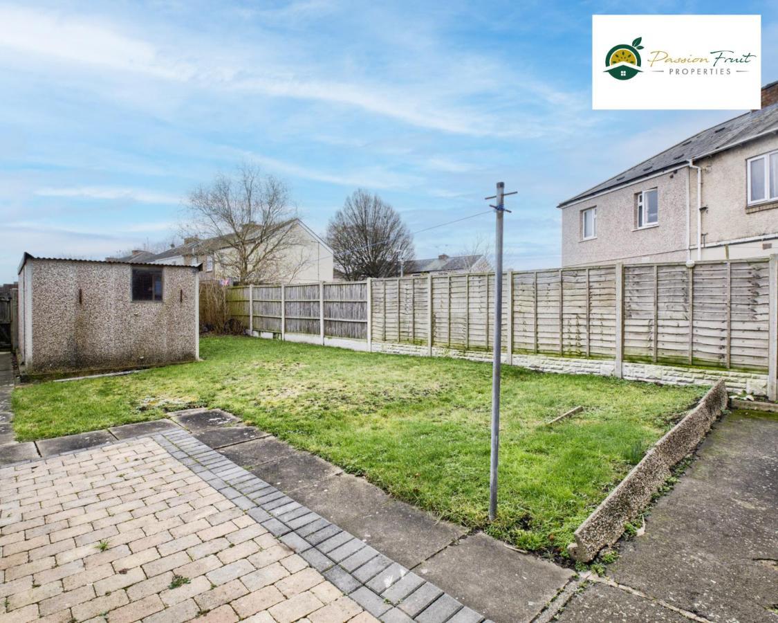 3 Bedroom House With 5 Beds House By Passionfruit Properties Near Coventry City Centre - Bcc Exterior photo